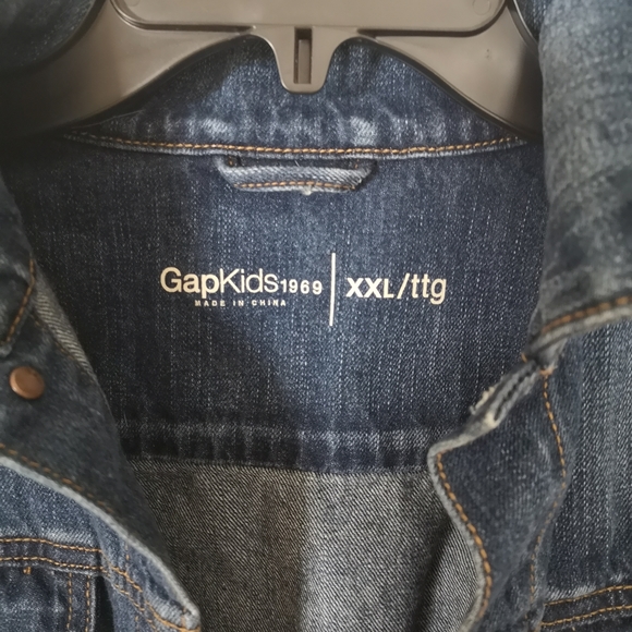 GapKids denim jacket - Picture 3 of 5